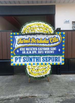 Papan Bunga Duka di Ix Koto Sungai Lasi